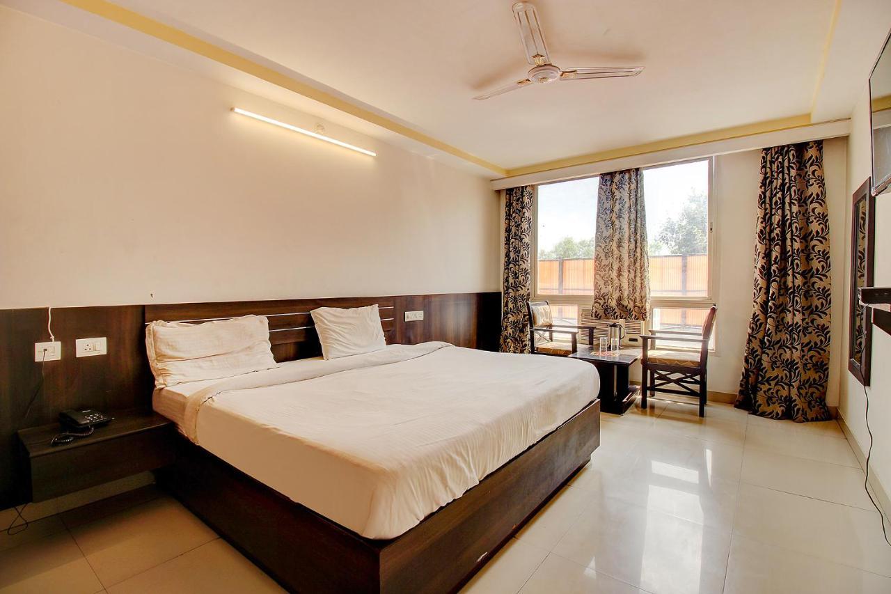 Fabhotel Ps Grand Λάκναου Εξωτερικό φωτογραφία