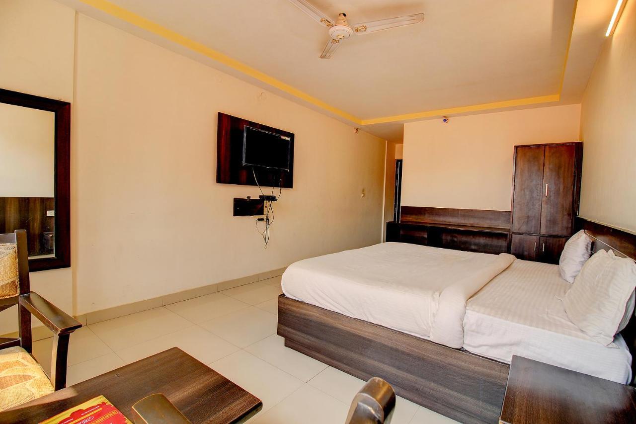 Fabhotel Ps Grand Λάκναου Εξωτερικό φωτογραφία